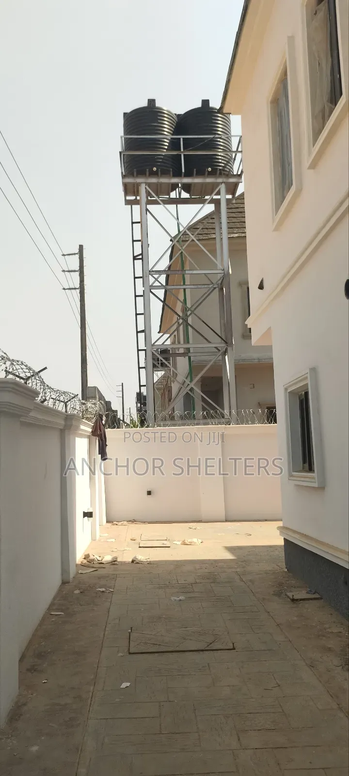 5bdrm Duplex in Behind Glory Dome for rent
