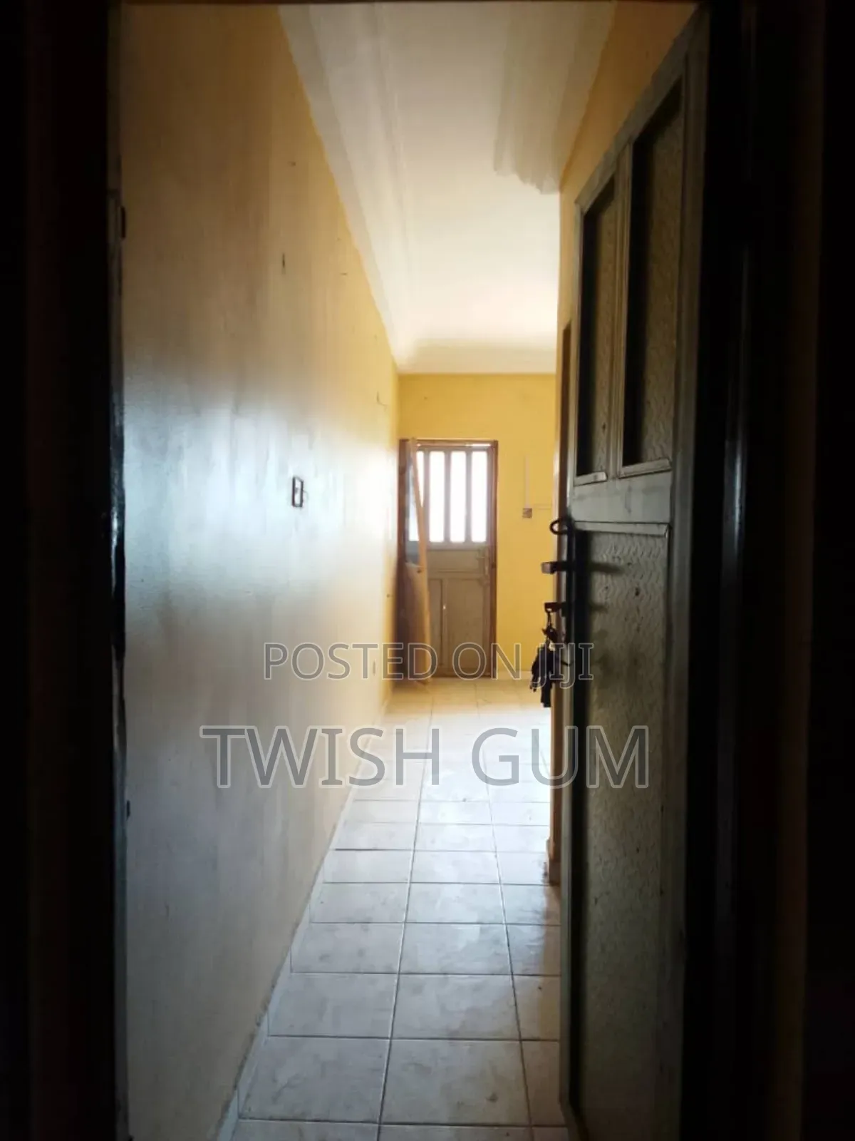 To Let-Office Space
