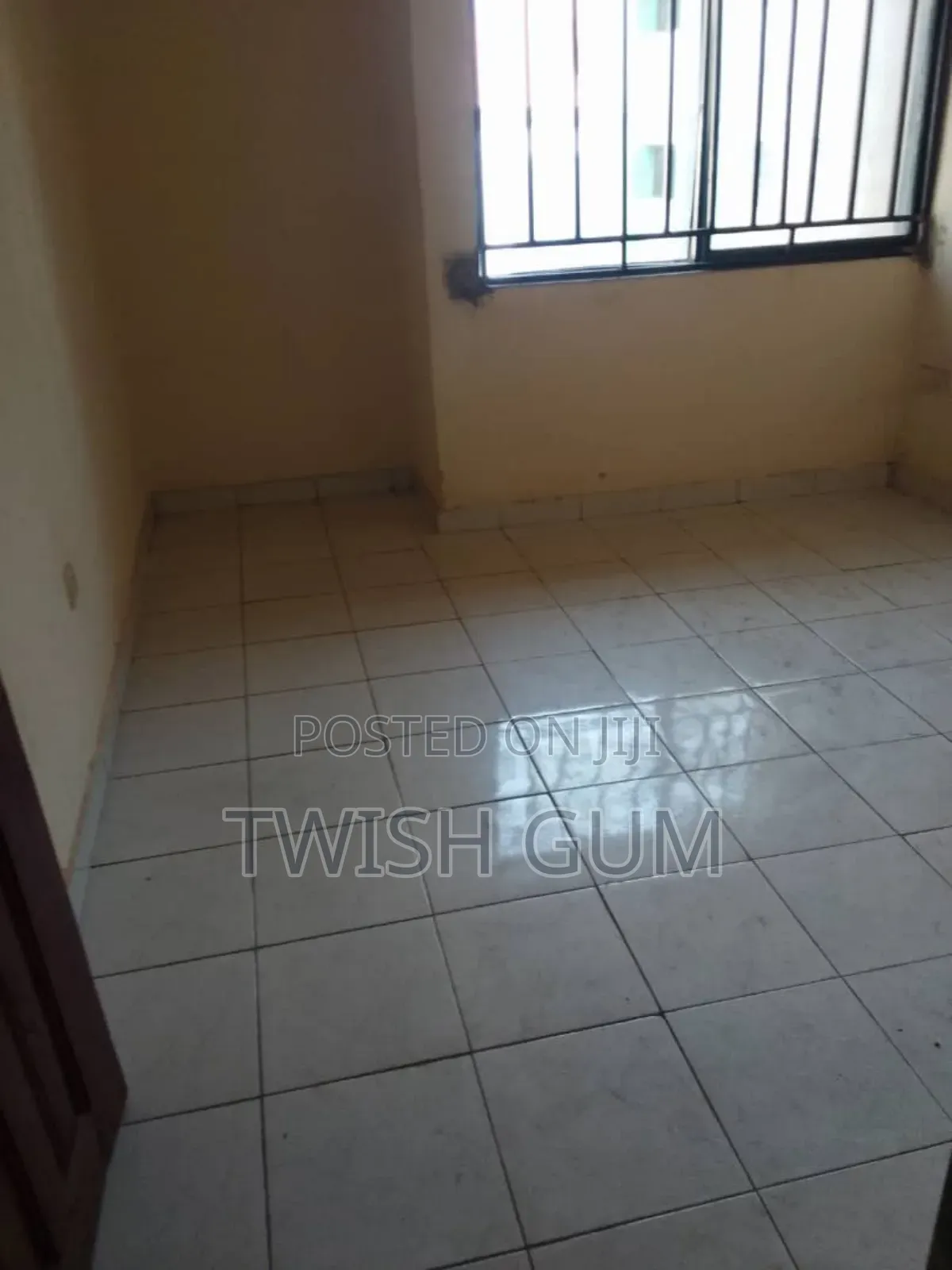 To Let-Office Space