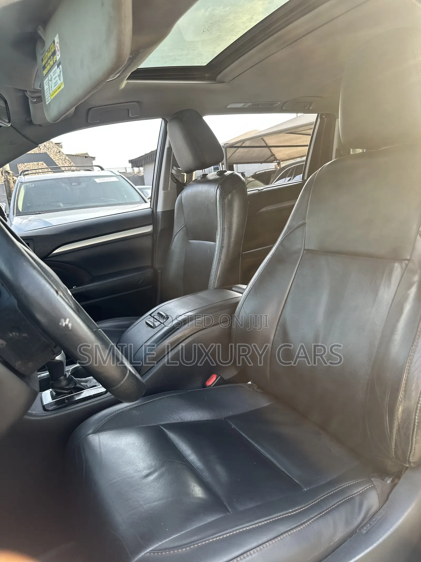 Toyota Highlander XLE V6 4x2 (3.5L 6cyl 6A) 2016 White