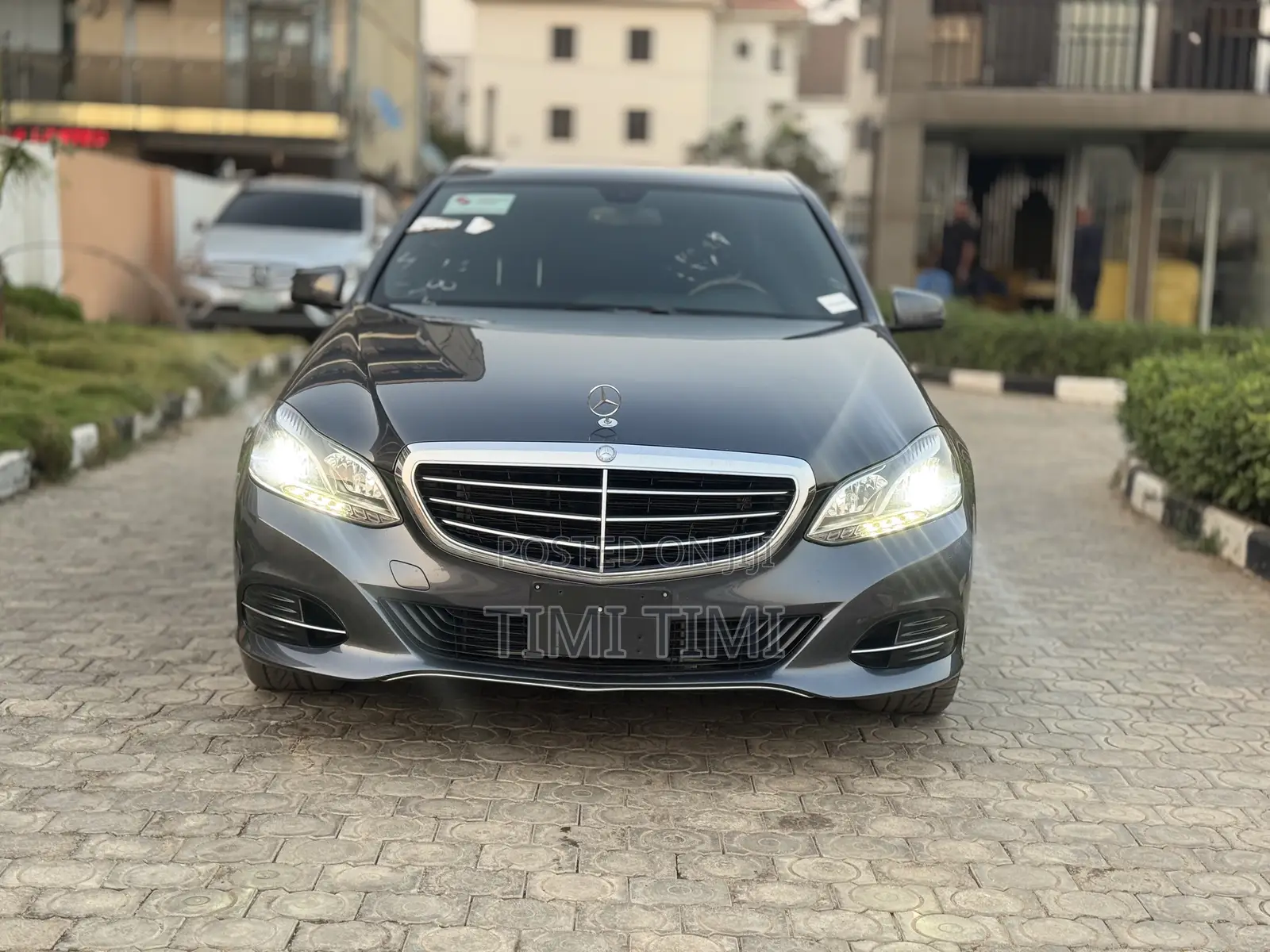 Mercedes-Benz E350 Base 4dr Sedan RWD (3.5L 6cyl 7A) 2014 Gray
