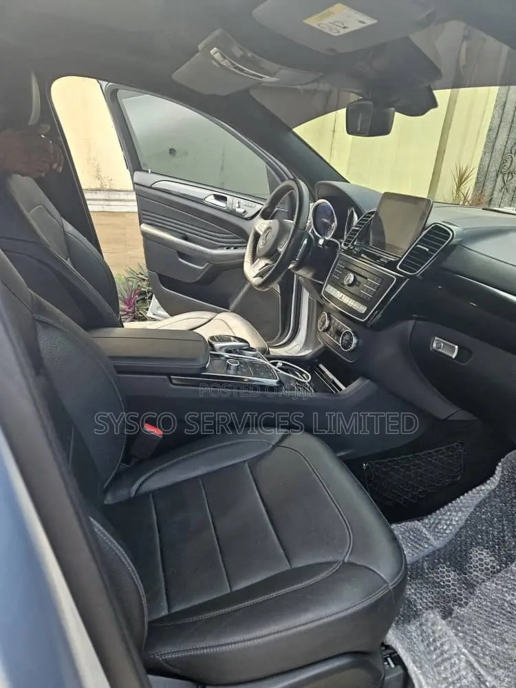 Mercedes-Benz GLE-Class AMG GLE 43 4MATIC 2017 Blue
