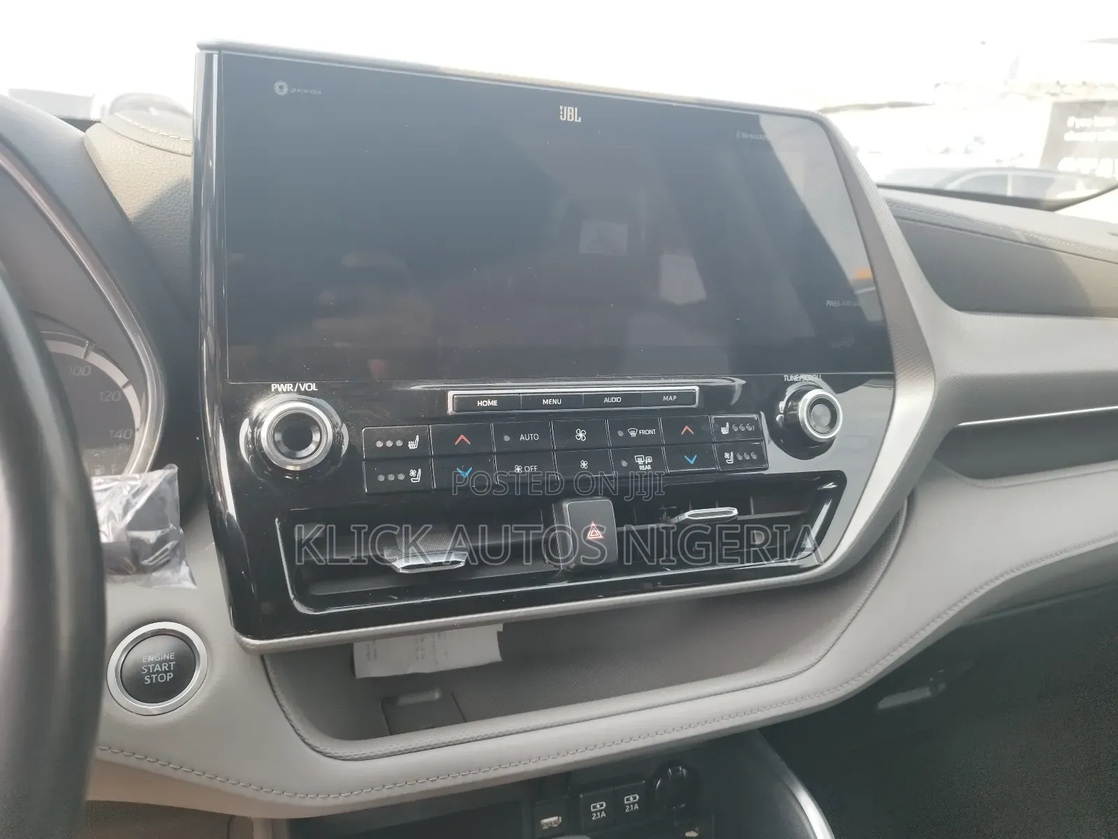 Toyota Highlander Platinum 2022 Gray