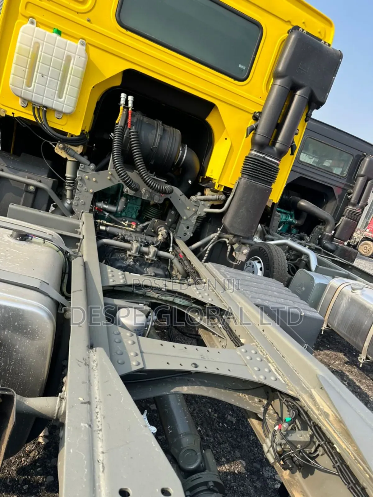 Refurbished Howo Tractor With 371 Engine