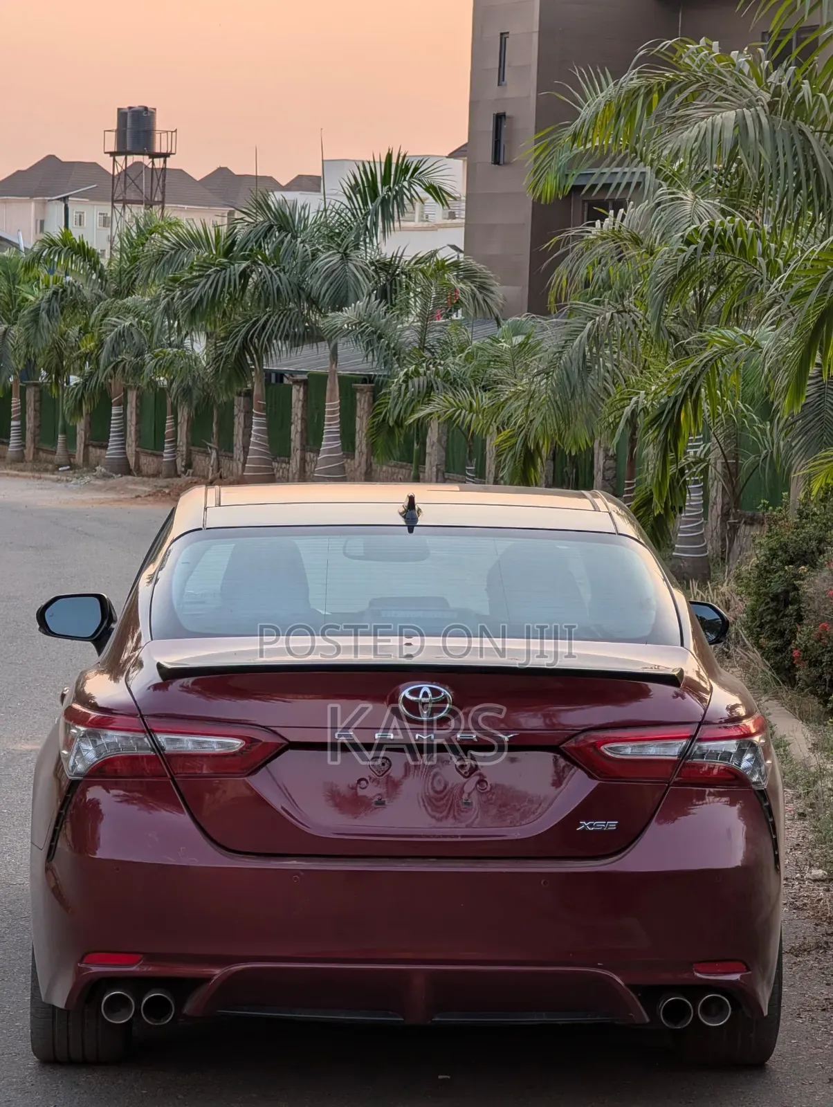 Toyota Camry XSE V6 FWD (3.5L 6cyl 8AM) 2018 Red