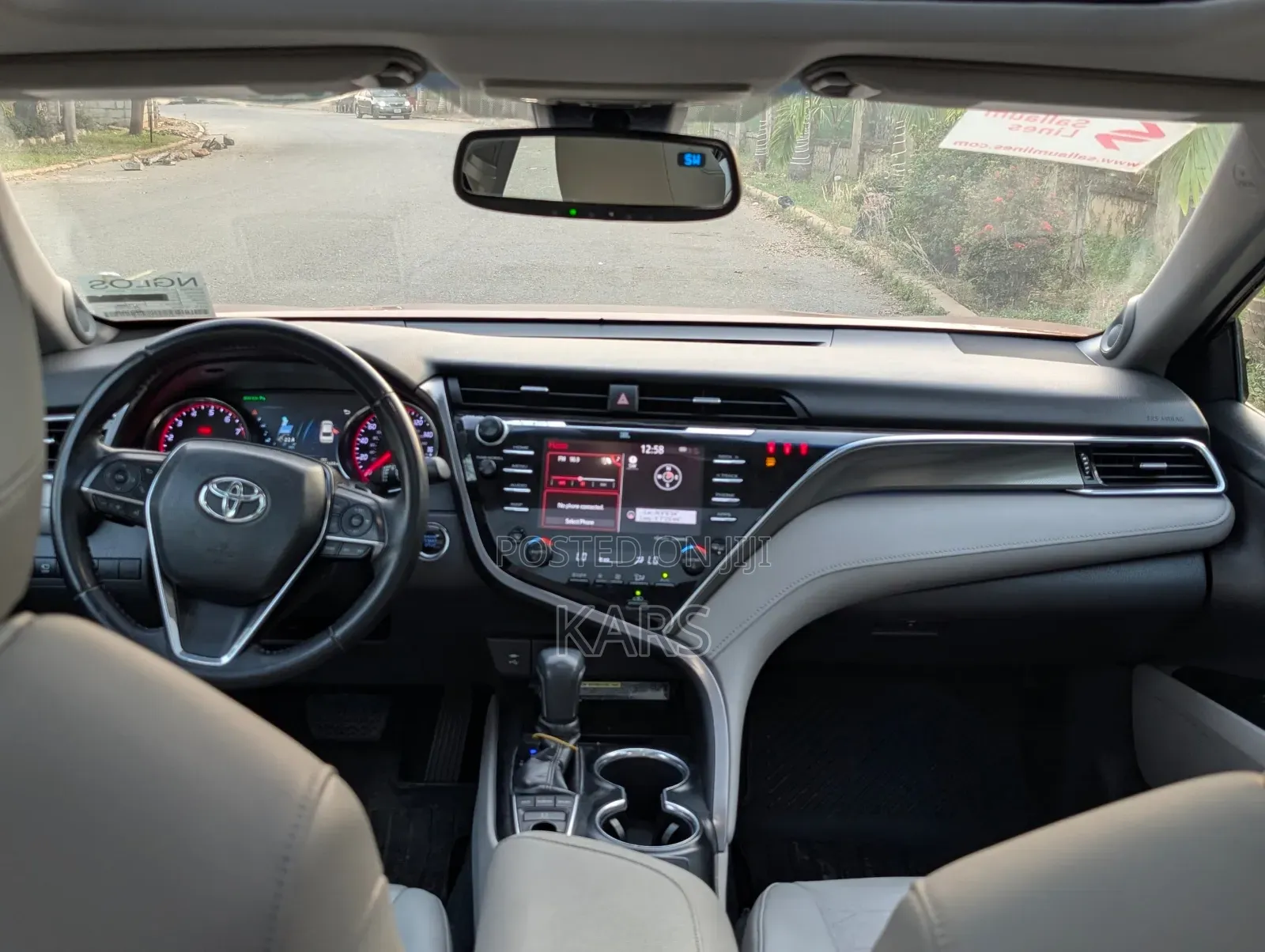 Toyota Camry XSE V6 FWD (3.5L 6cyl 8AM) 2018 Red