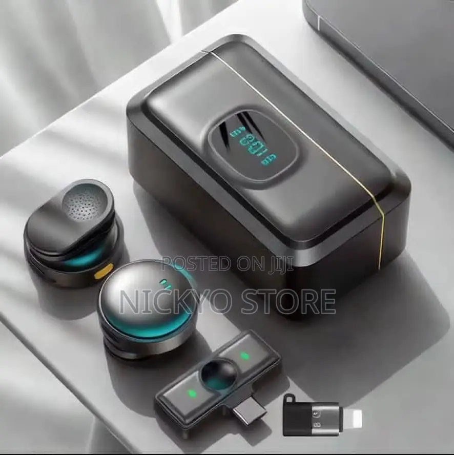 Wireless Dual-Vocal Pro Microphone With Charging Case