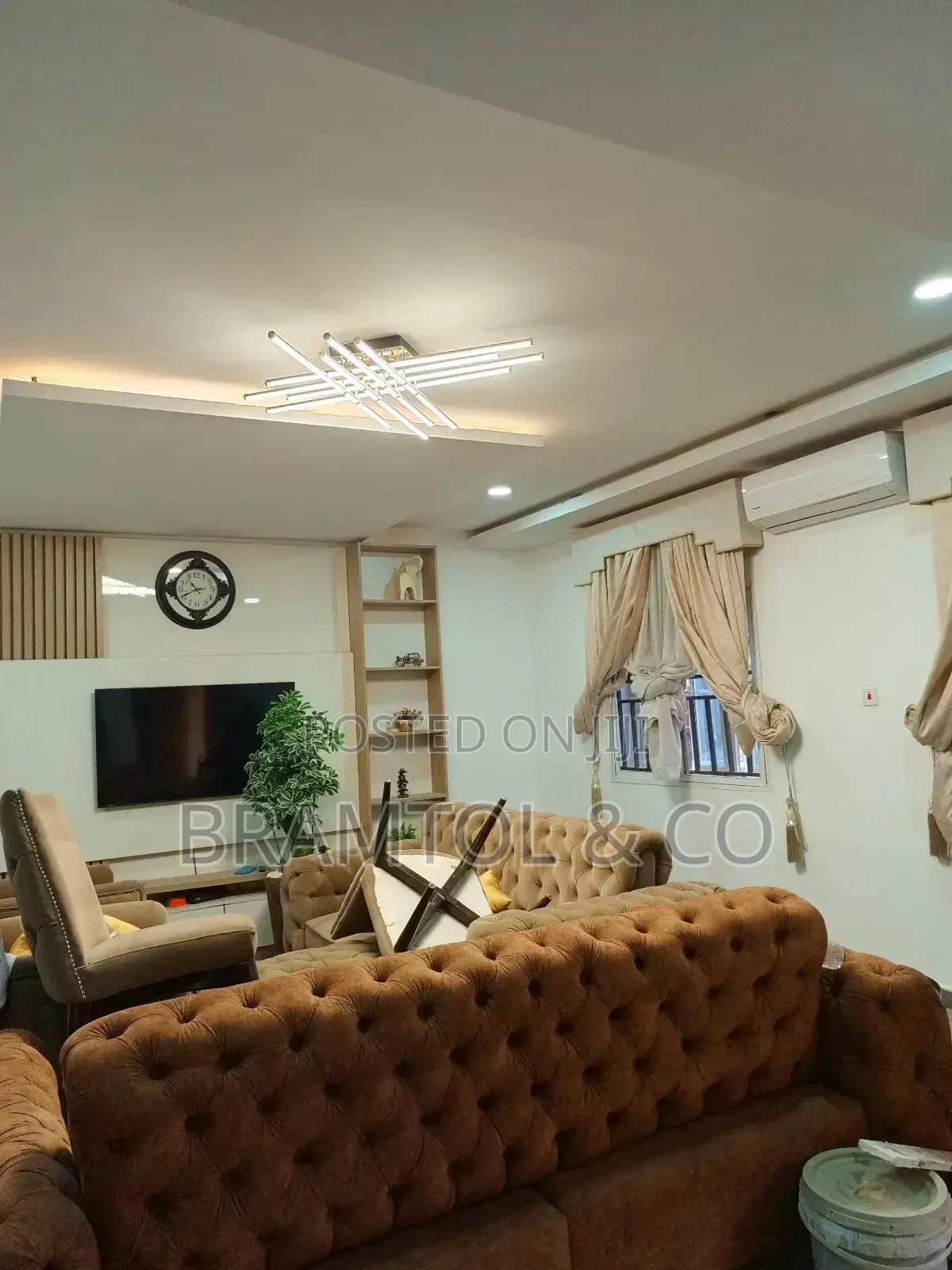 Furnished 4bdrm Townhouse / Terrace in Wuye for rent