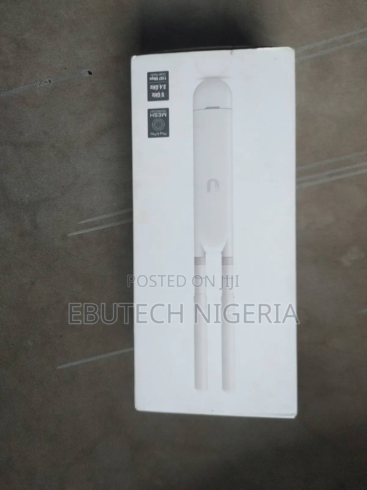 Ubiquiti Unifi 802.11ac Mesh Indoor/Outdoor 2.4/5ghz Ap ( Uap-Ac-M)