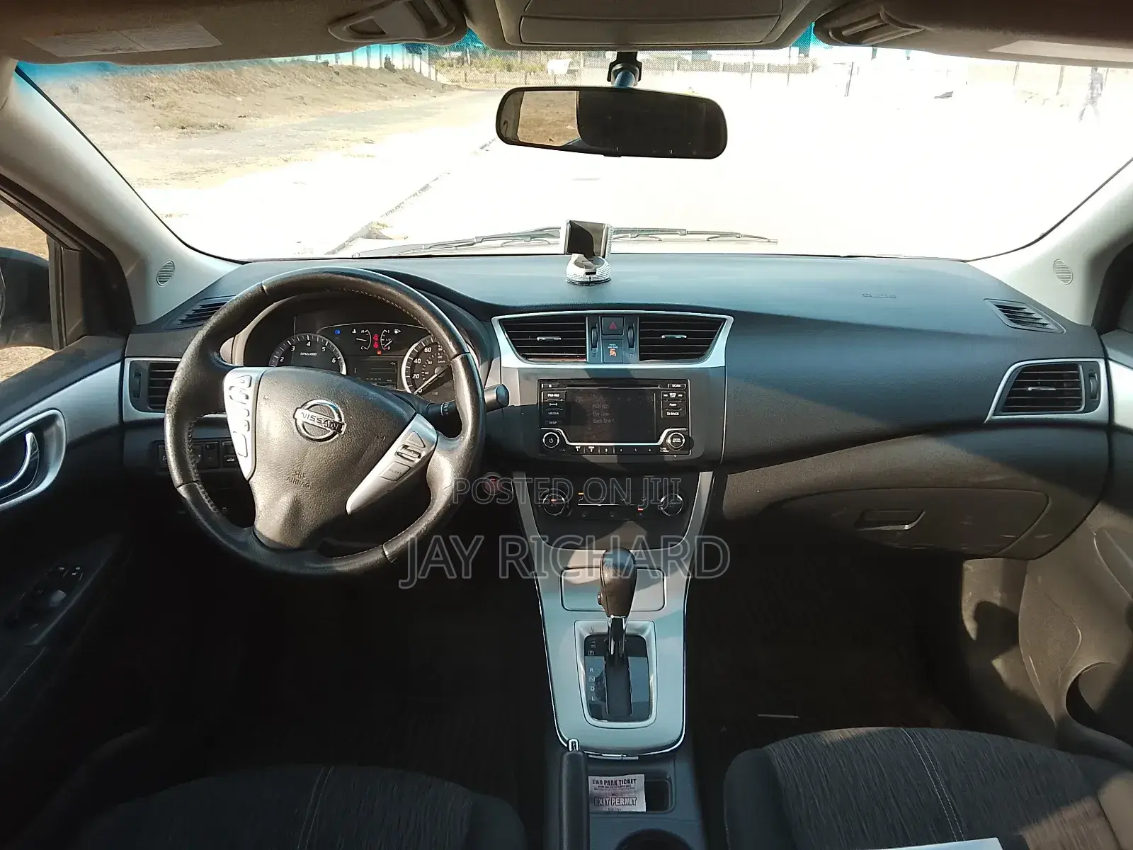 Nissan Sentra SL 4dr Sedan (1.8L 4cyl CVT) 2015 Silver