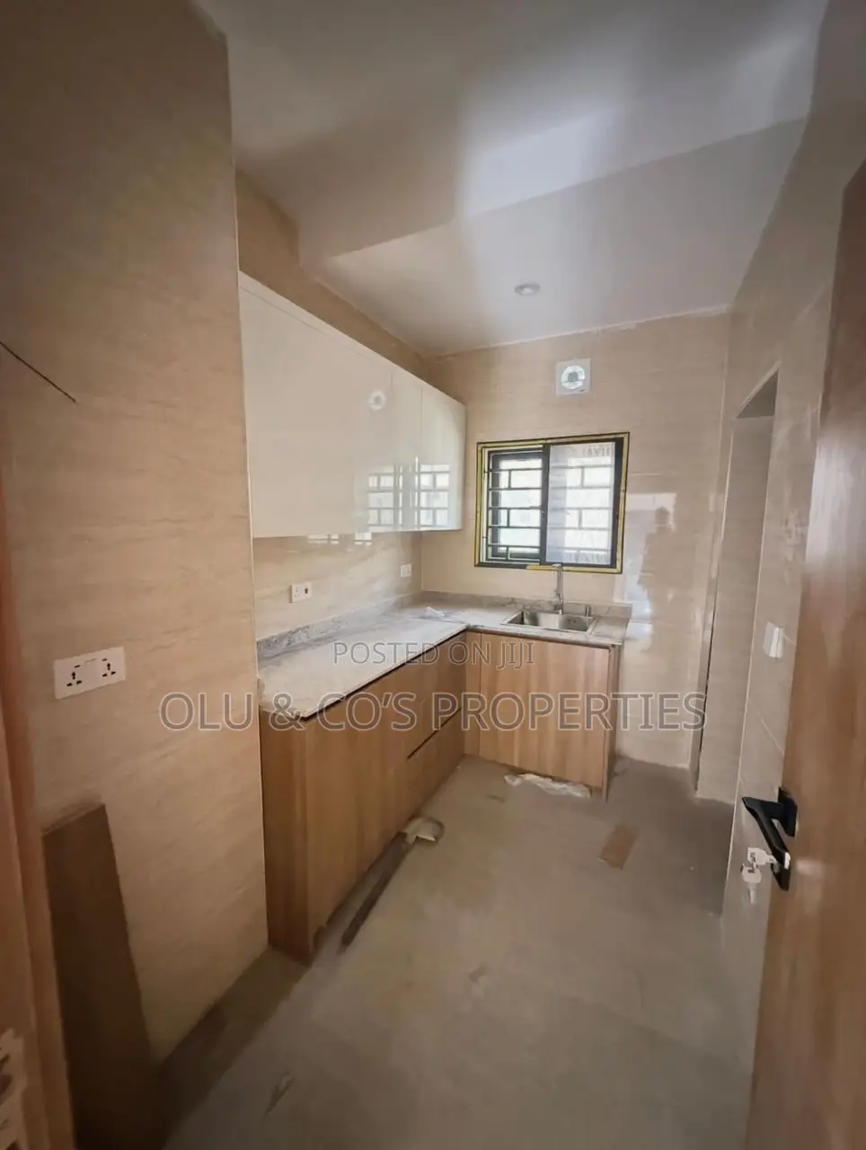 1bdrm Room & Parlour in Katampe Extension for rent