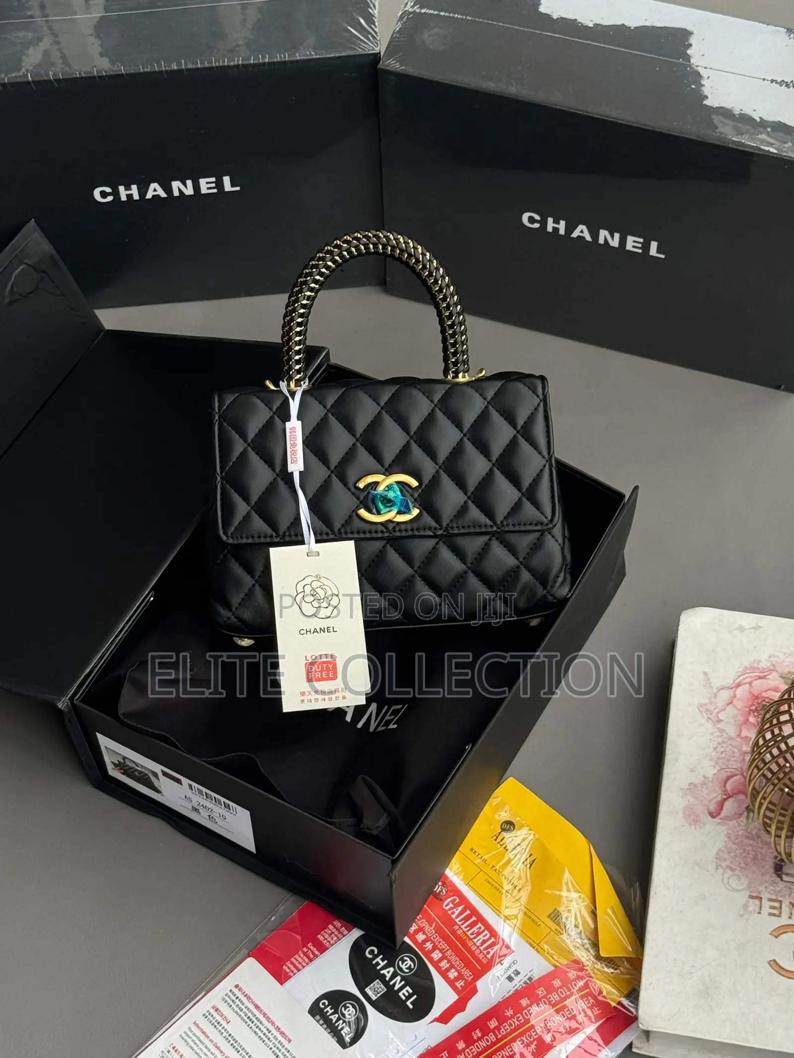 Luxury Channel Chic Handbag. Top Notch Quality !!
