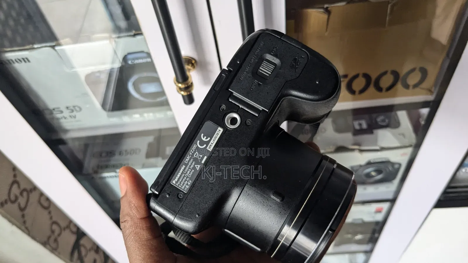 Panasonic Lumix DMC-Fz200