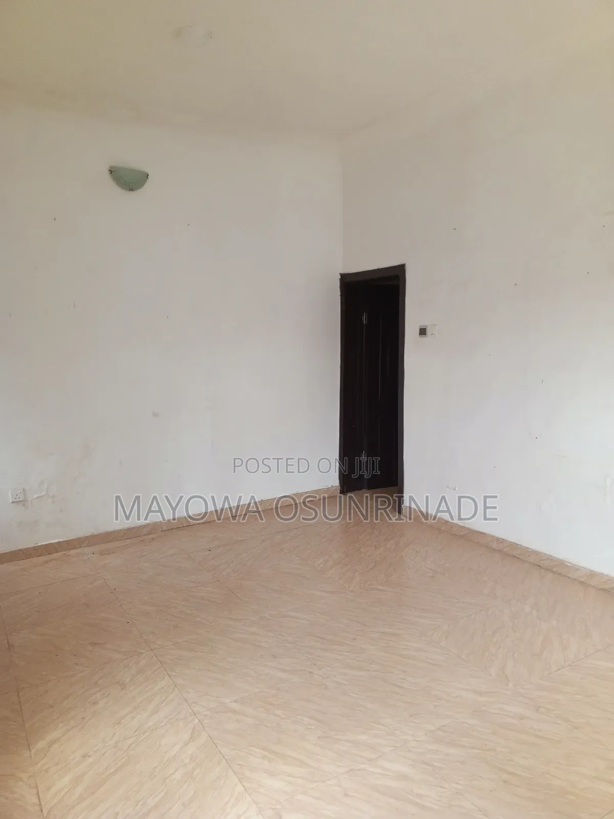 2bdrm Apartment in Ologuneru for rent