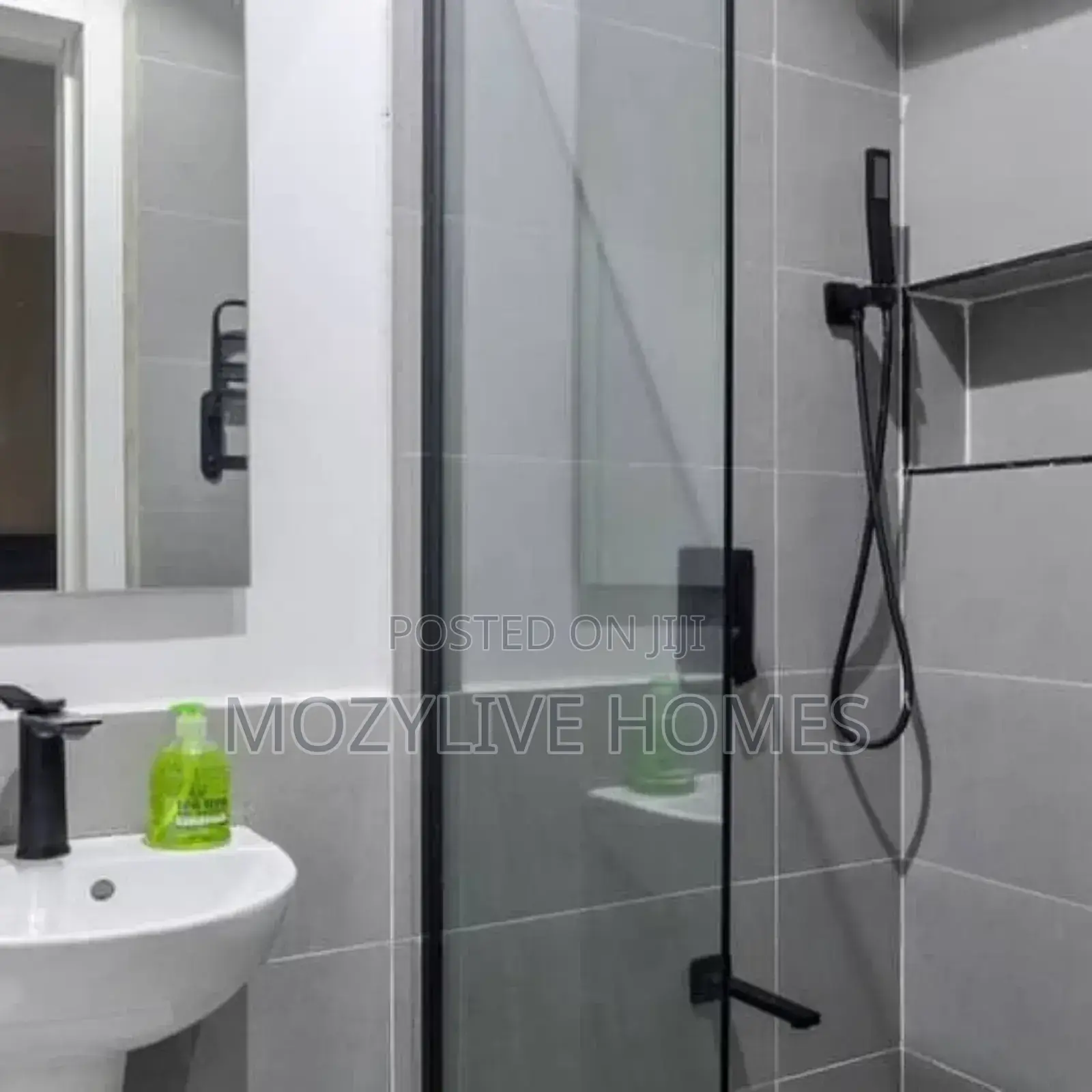 1bdrm Apartment in Lekki Phase 1 for rent