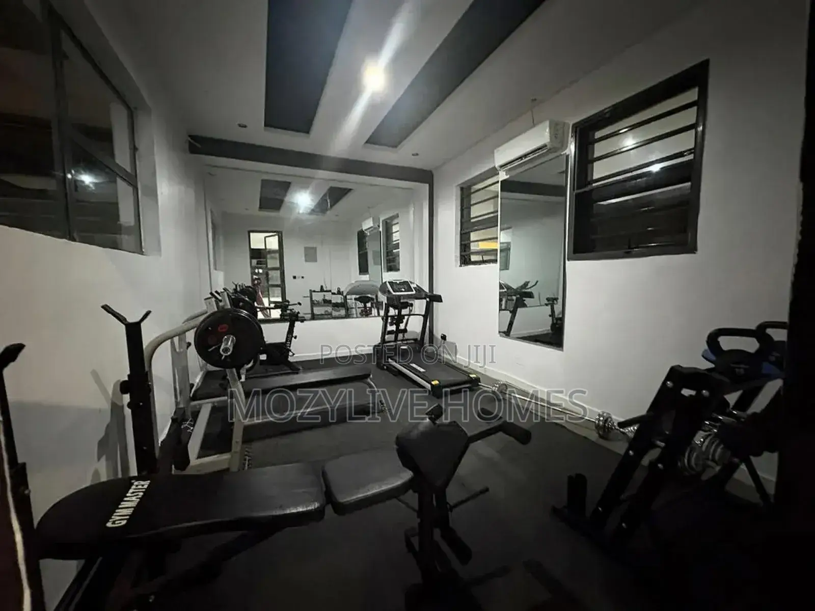 1bdrm Apartment in Lekki Phase 1 for rent