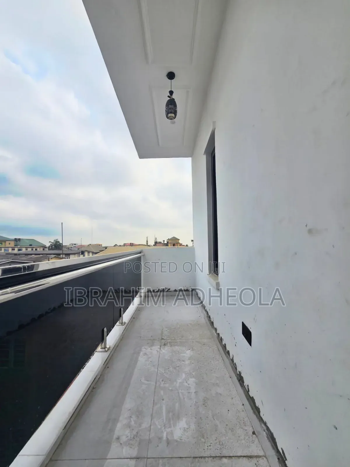 4bdrm Duplex in Anthony for sale