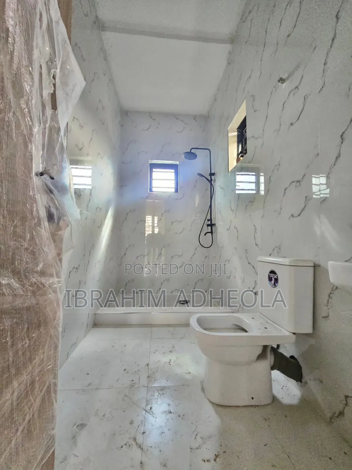 4bdrm Duplex in Anthony for sale