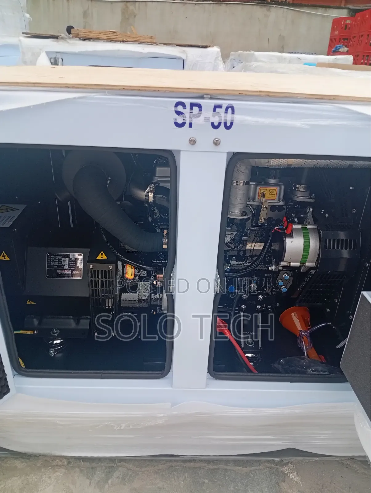 50 Kva Perkins Soundproof Enginegenerator 100% Copper Coil
