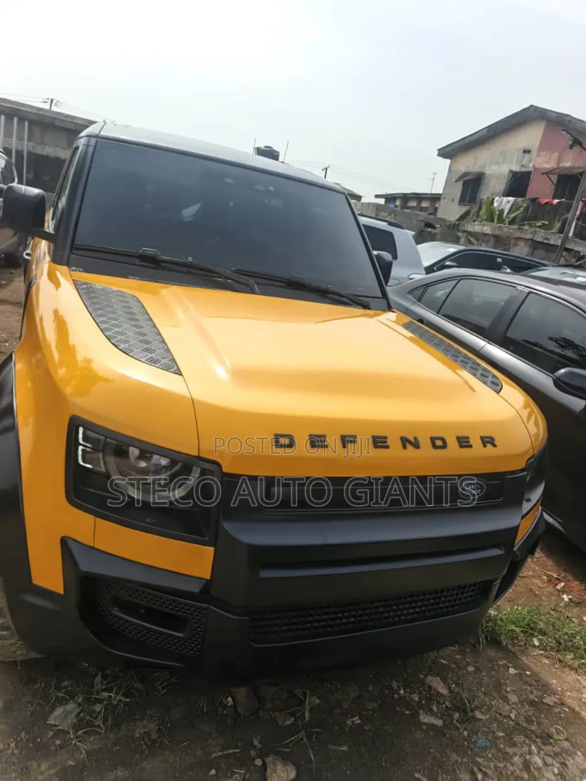 Land Rover Range Rover 2021 Yellow