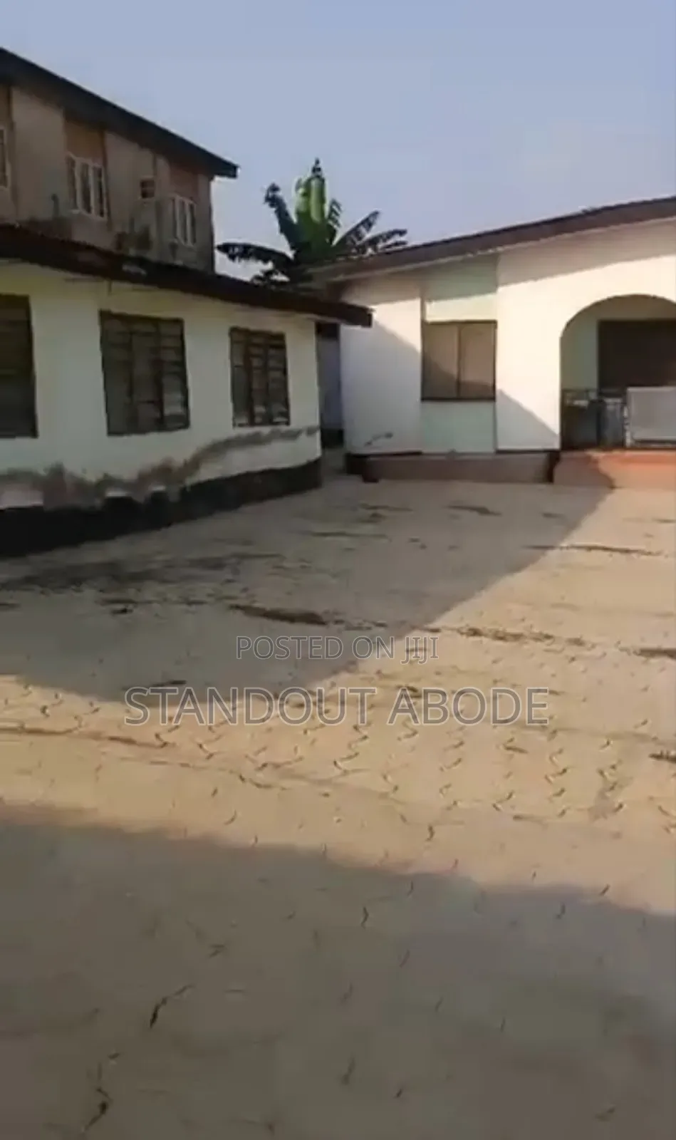 4bdrm Bungalow in Egbe for sale