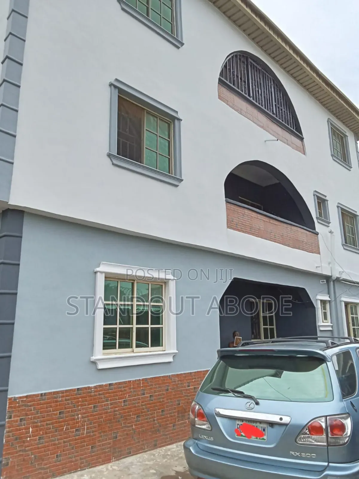3bdrm Block of Flats in Off Lasu Igando for sale
