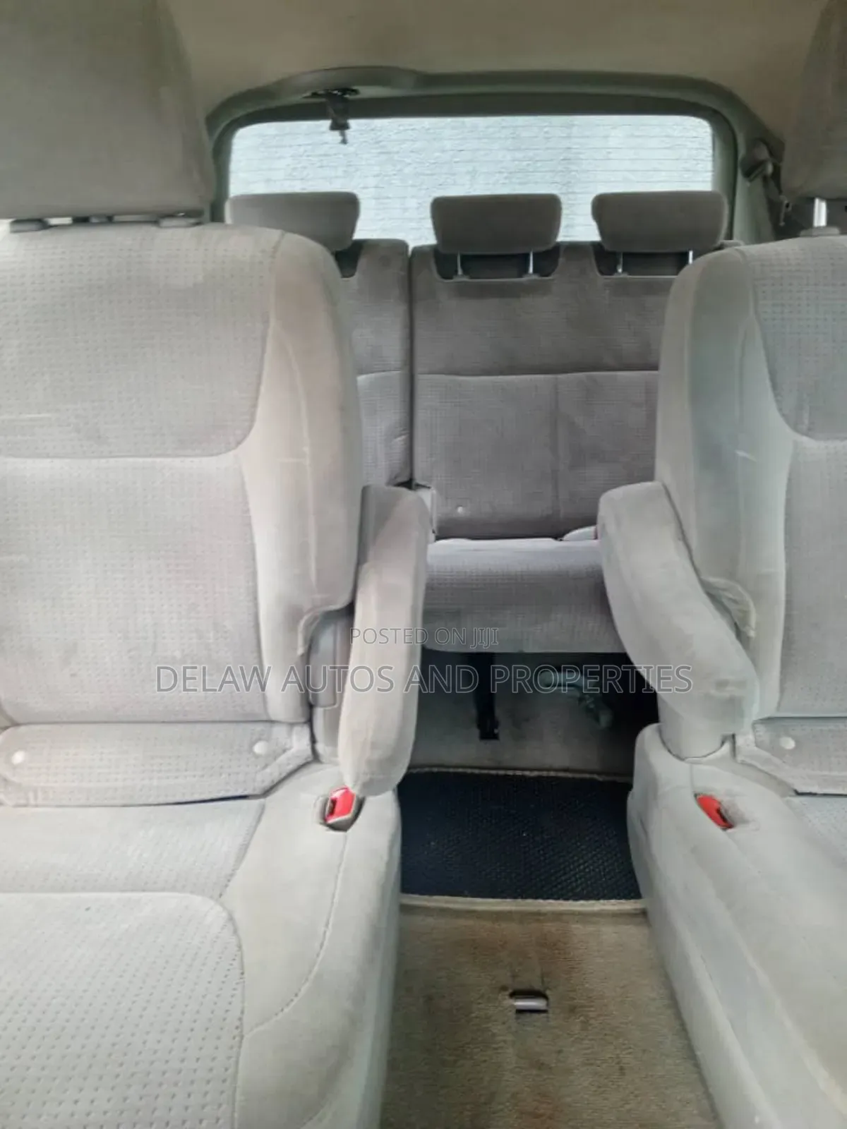 Toyota Sienna 2009 Red
