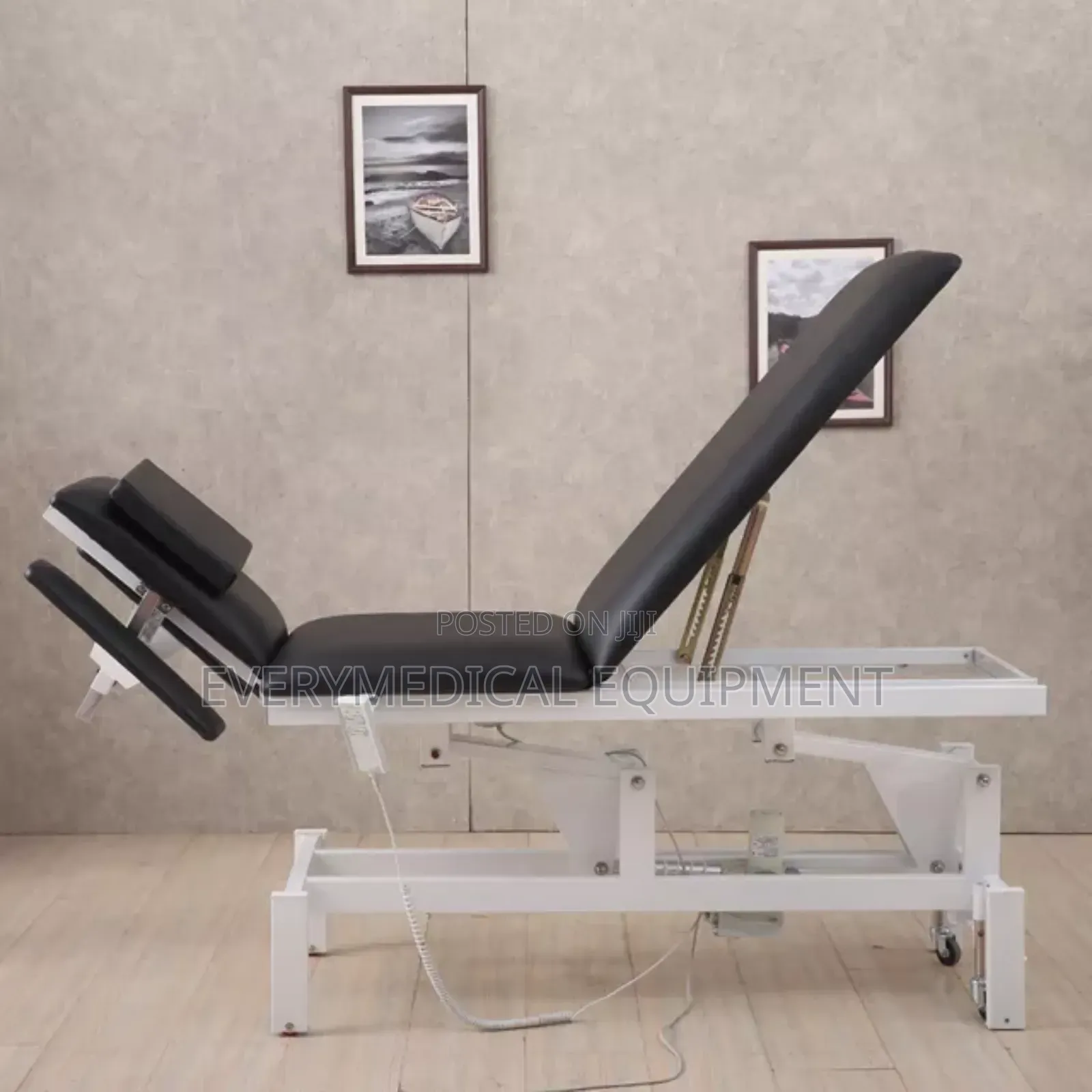 Electric Treatment Massage Table