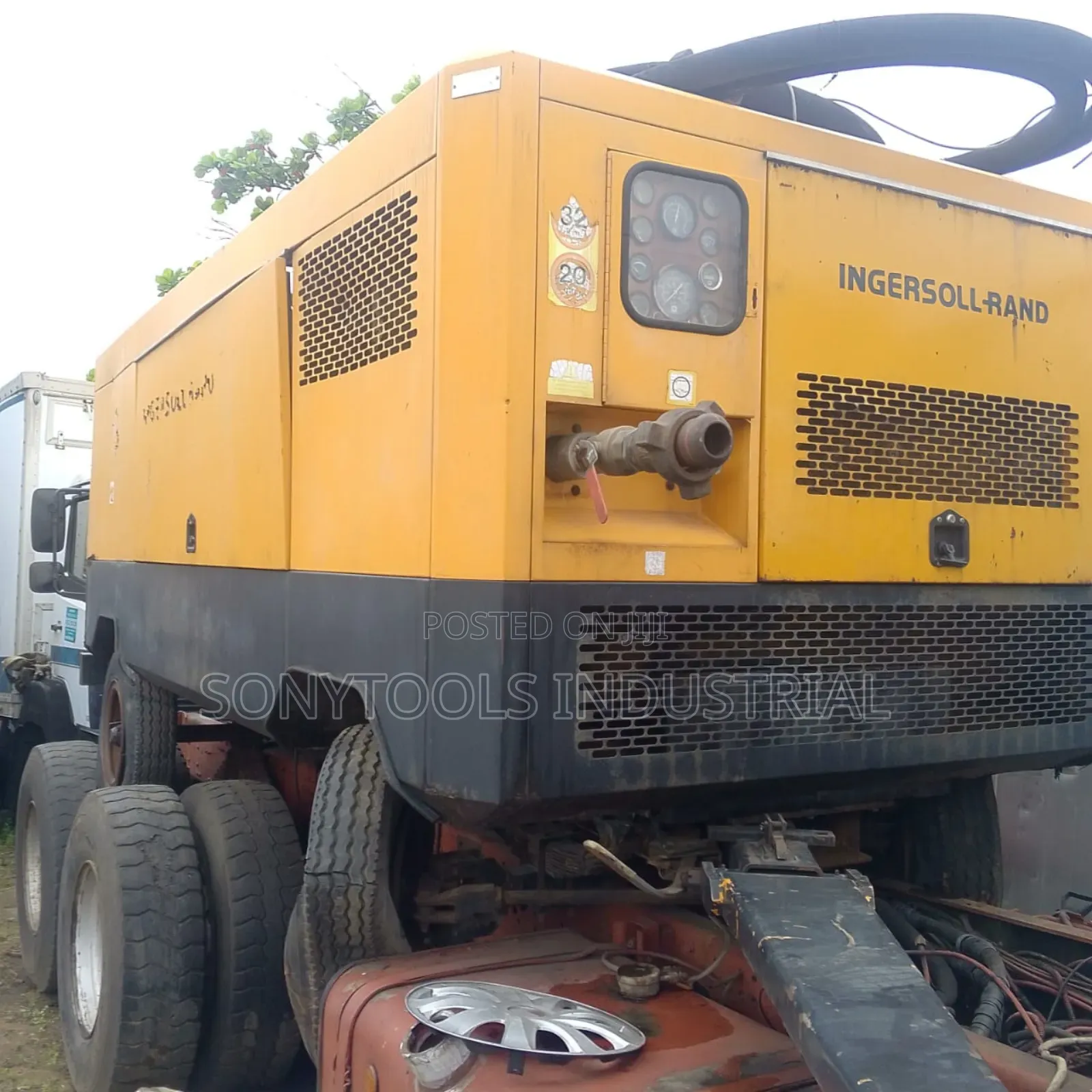 750 Cfm Ingersollrand Mobile Air Compressor