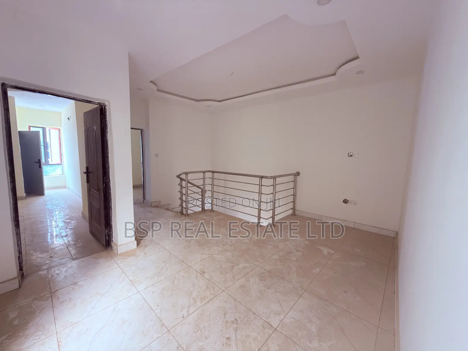 3bdrm Townhouse/Terrace in Gaduwa for sale