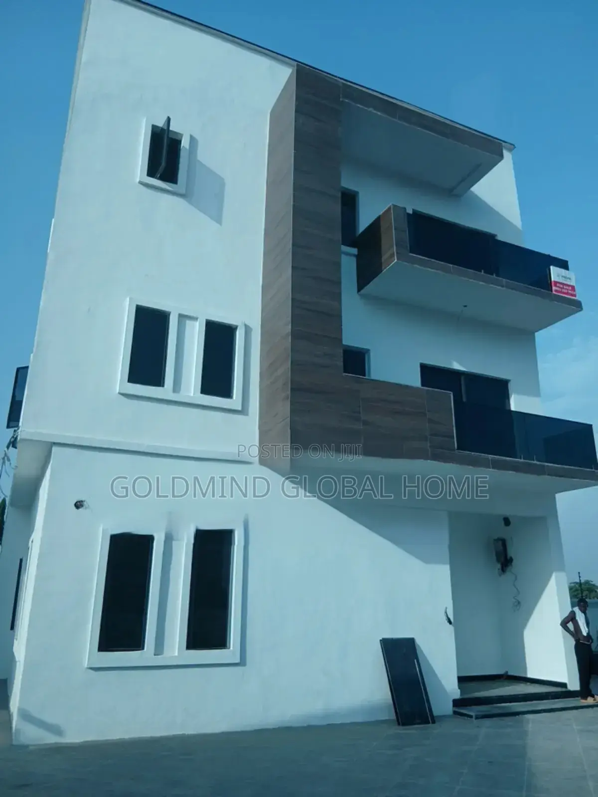 5bdrm Duplex in Gwarinpa, Life Camp for sale