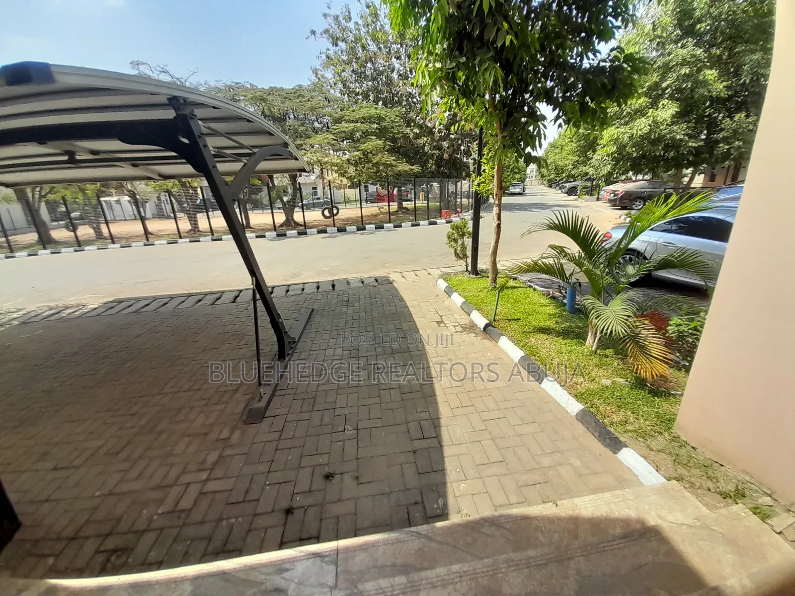 3bdrm Duplex in Dawaki for sale