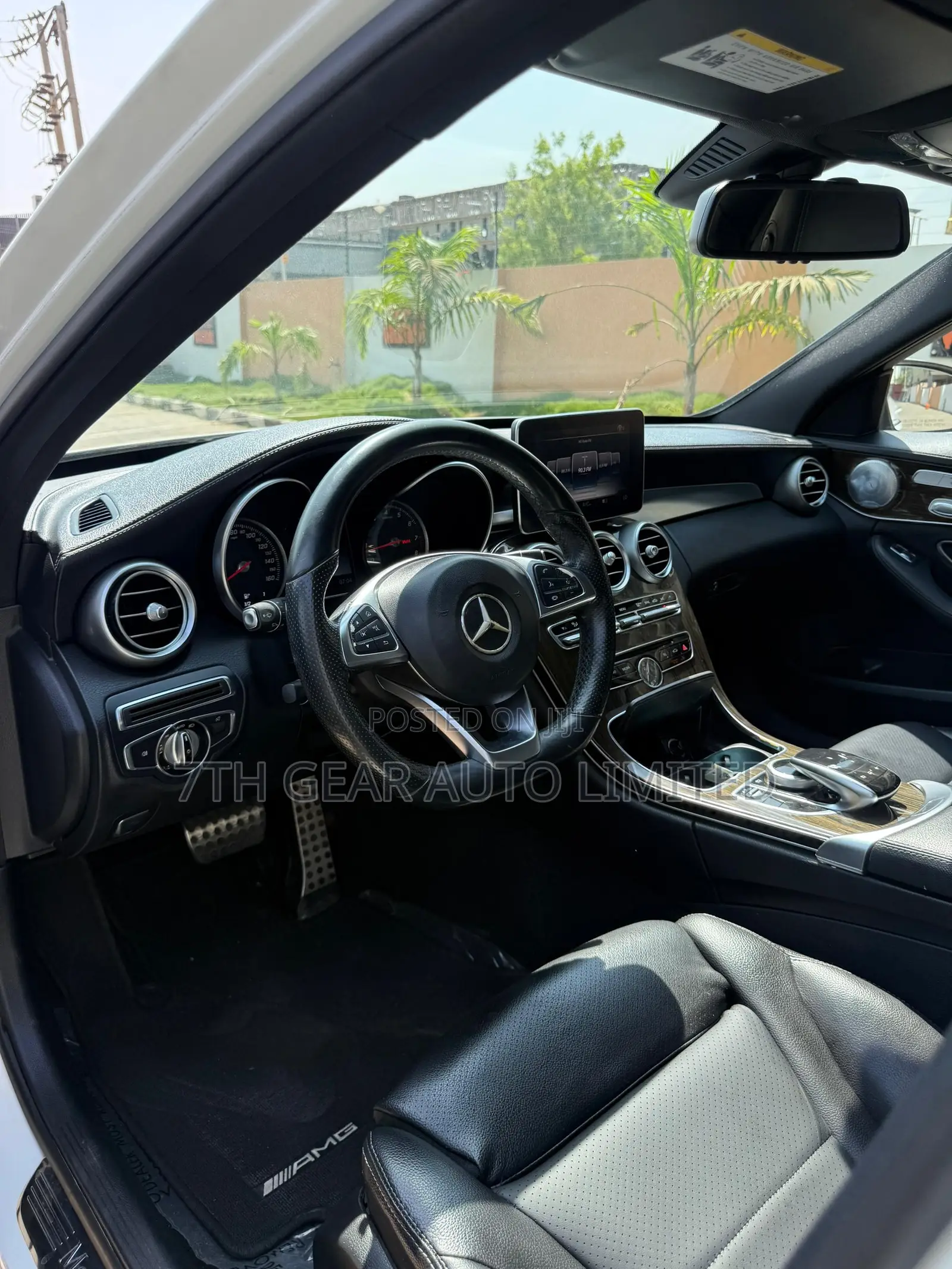 Mercedes-Benz C400 4Matic AWD Sedan (3.0L V6 7A) 2015 White