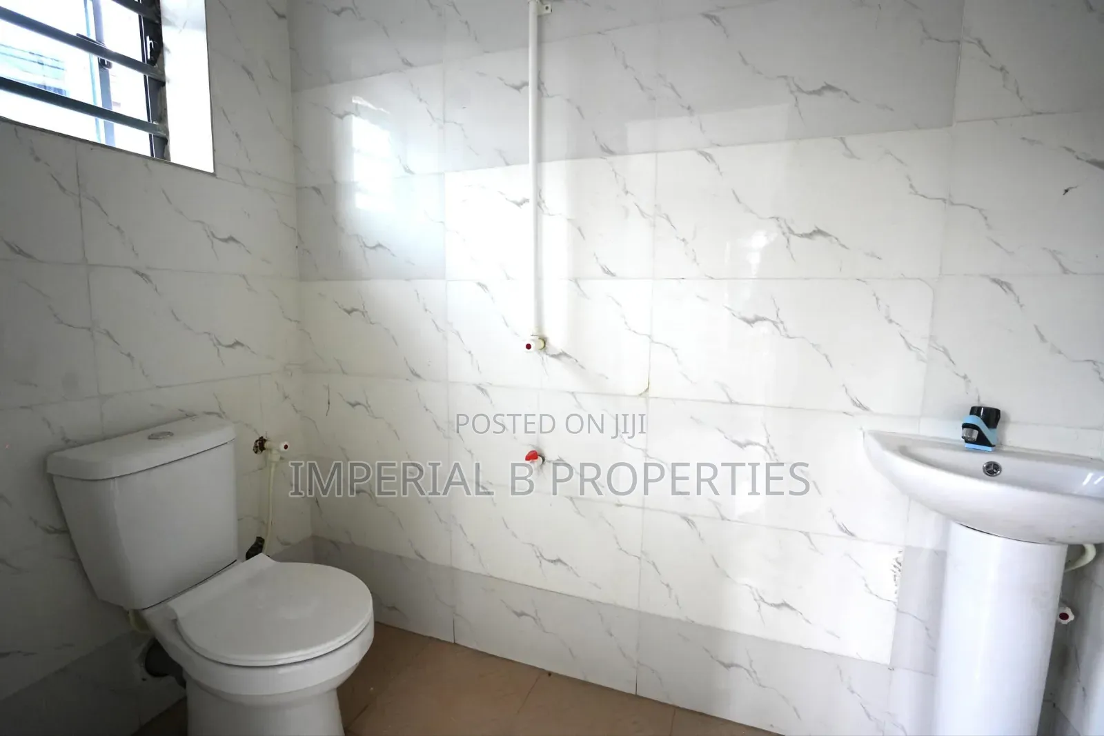 Furnished 3bdrm Bungalow in Queens Home Mowe, Obafemi-Owode for sale