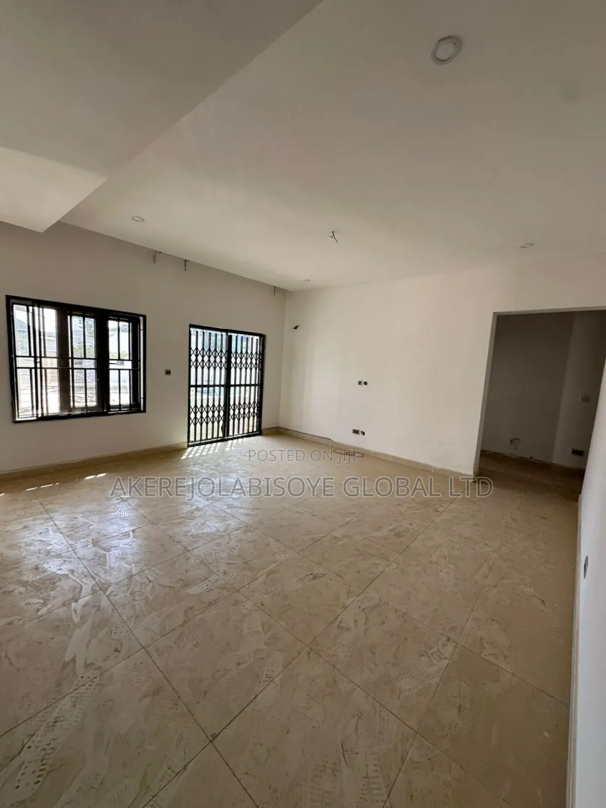 3bdrm Apartment in Jahi Gilmore Abuja for sale