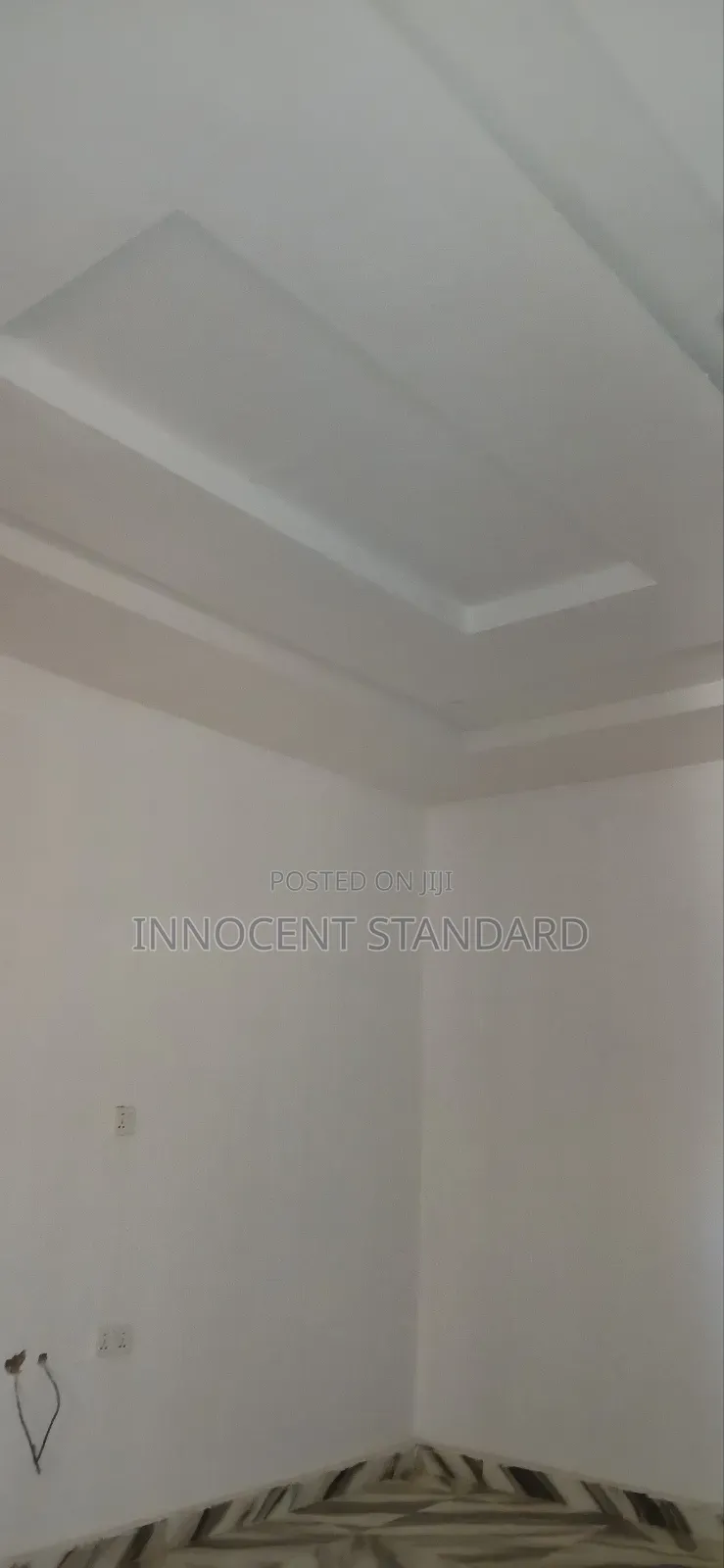 3bdrm Block of Flats in F14, Kubwa for rent