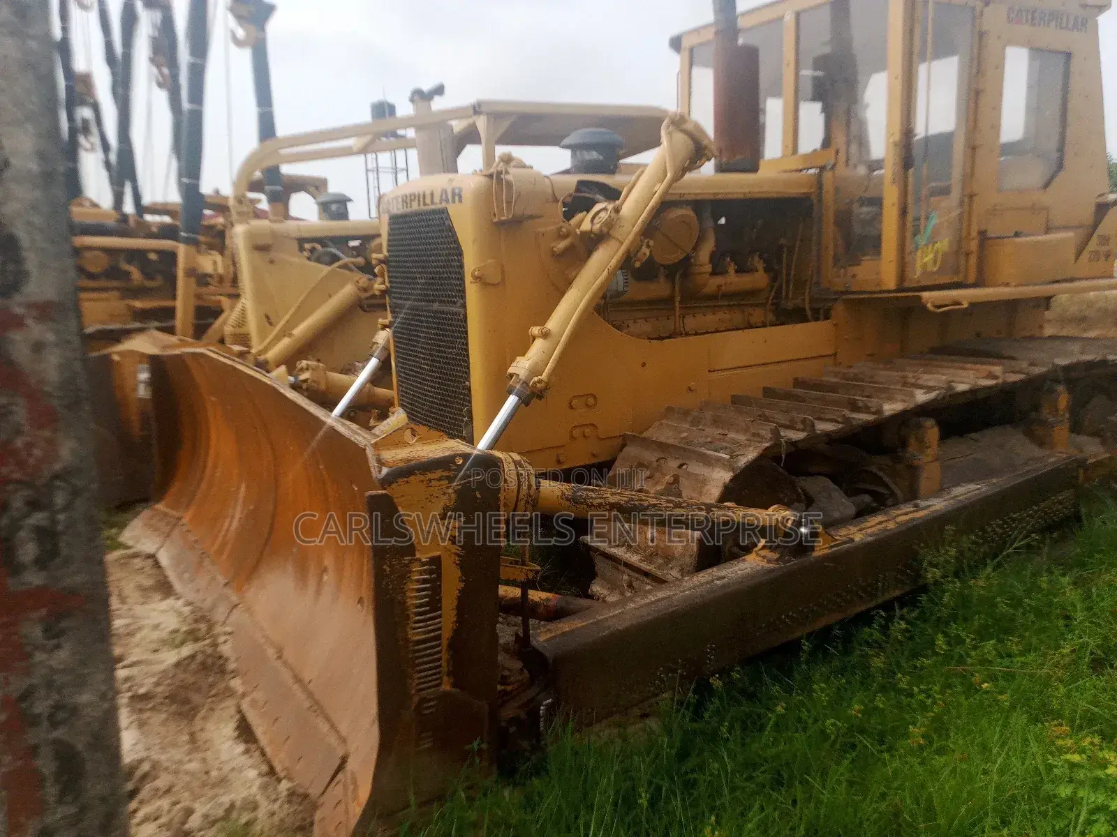 Foreign Used D8h Caterpillar Bulldozer.