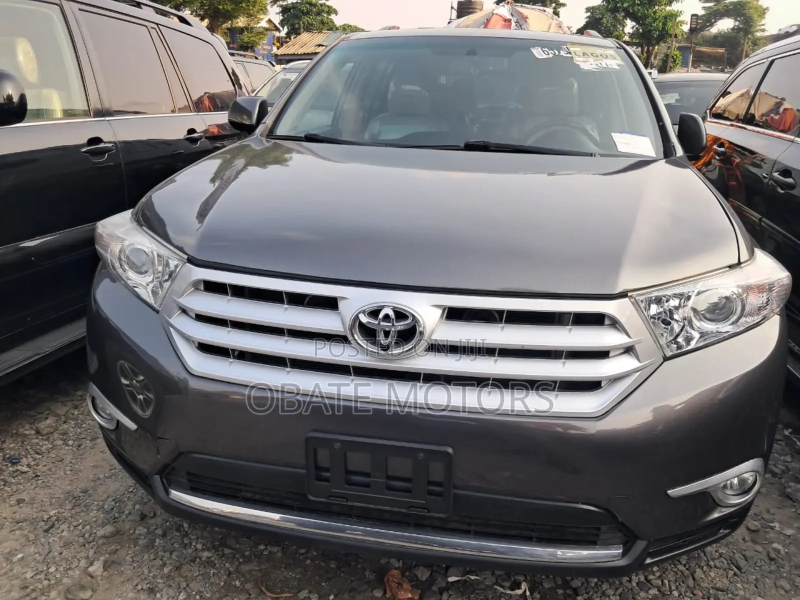 Toyota Highlander Limited 3.5L 2WD 2013 Gray