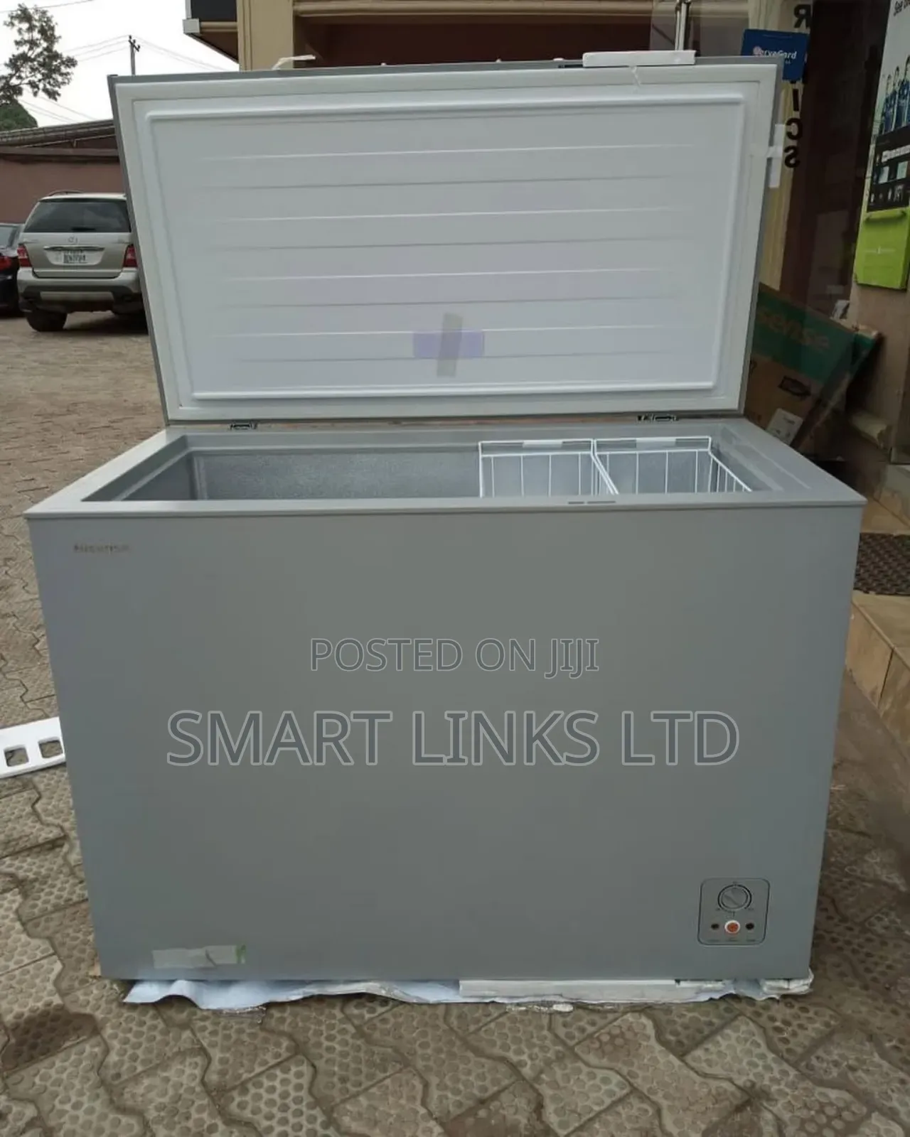 Hisense 297l Chest Freezer–Model Fc-390sh Home or Business. Low Energy