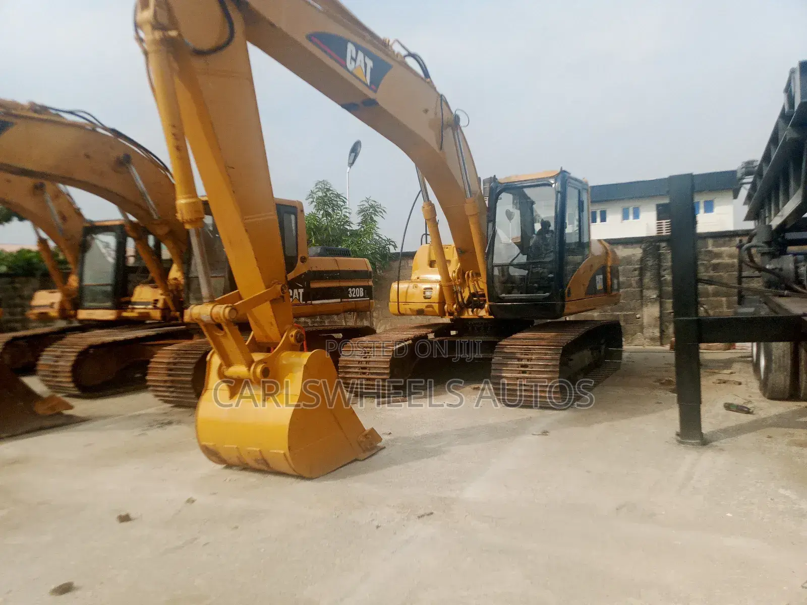 Foreign Used 320c Caterpillar Excavator