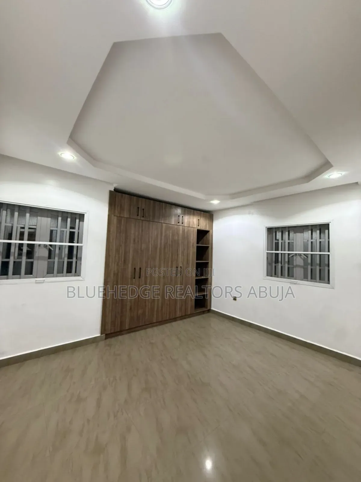 2bdrm Block of Flats in Estate, Kubwa for sale