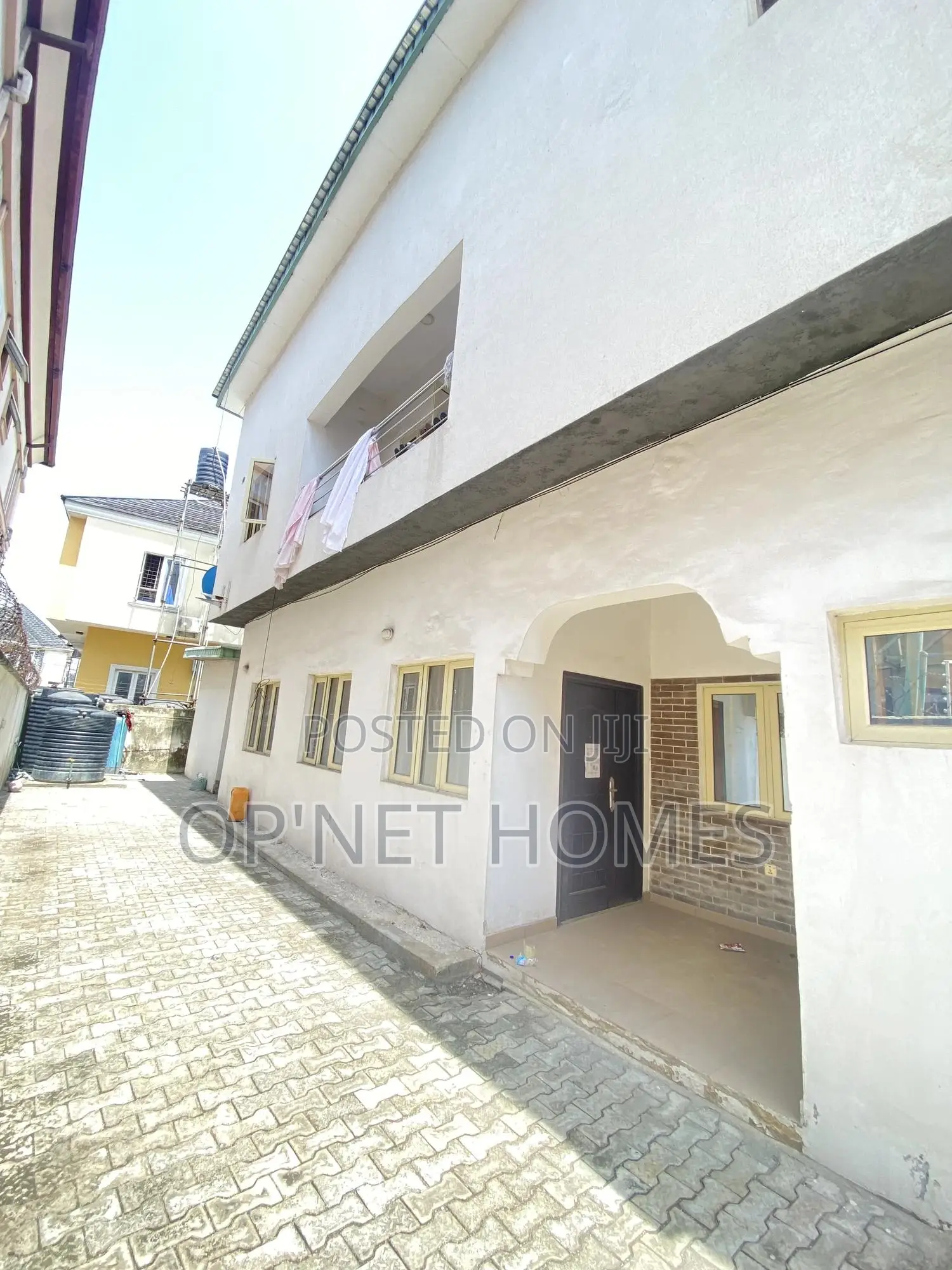 3bdrm Apartment in Bridge Gate Estate, Lekki for rent