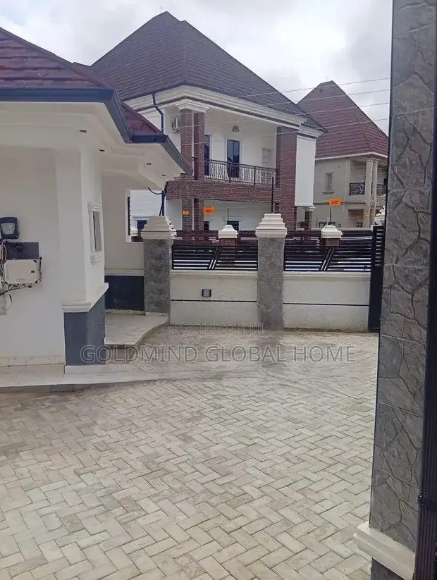 4bdrm Duplex in Best Estate, Sabon Lugbe for sale