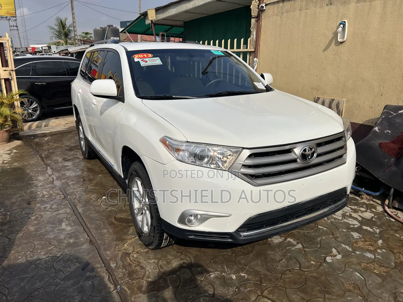 Toyota Highlander 3.5L 4WD 2013 White