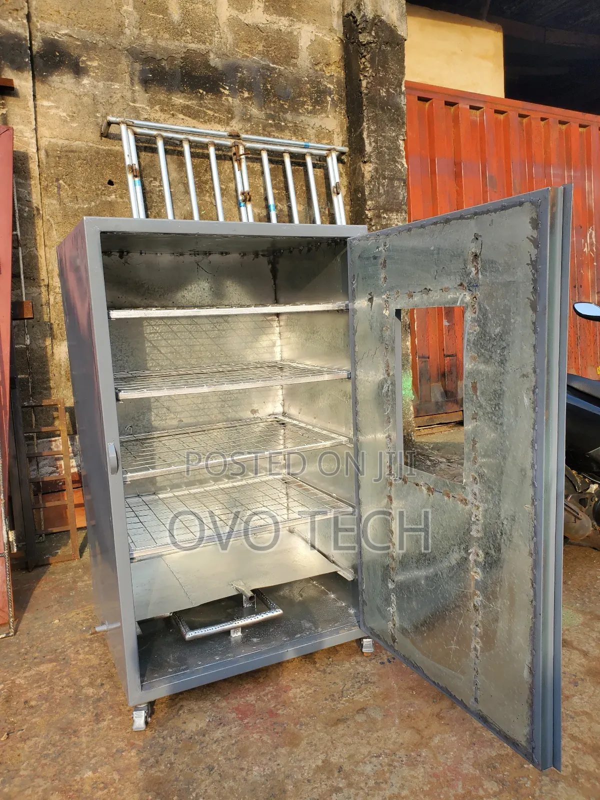 Padded Industrial Oven for Bread, Cake, Fish Etc