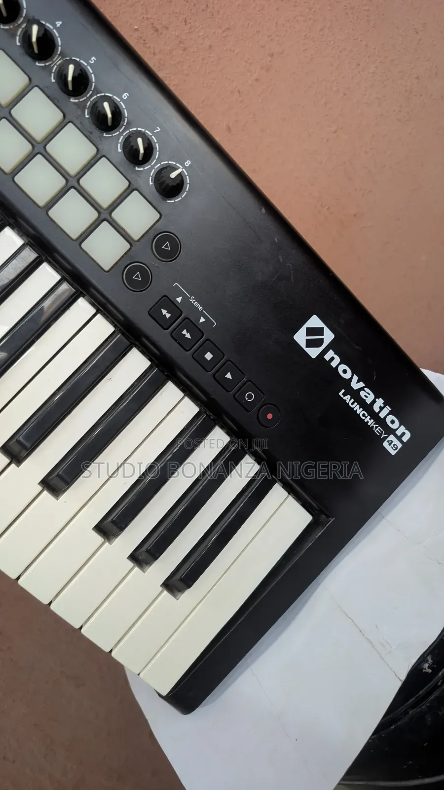 Novation Lunchkey 49 Studio Midi Keyboard