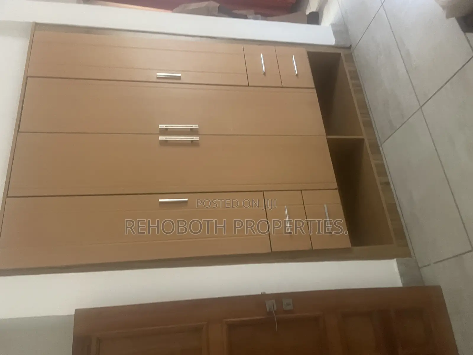Furnished 3bdrm Apartment in Jericho for rent