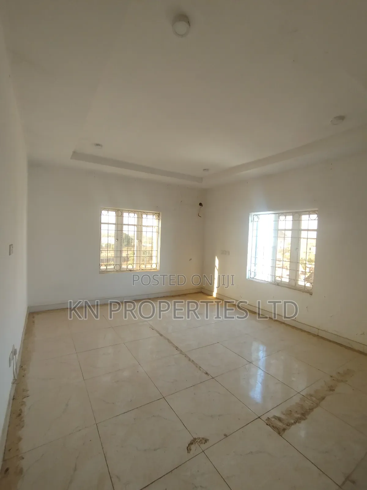 4bdrm Block of Flats in Wuye Dakibiu for rent