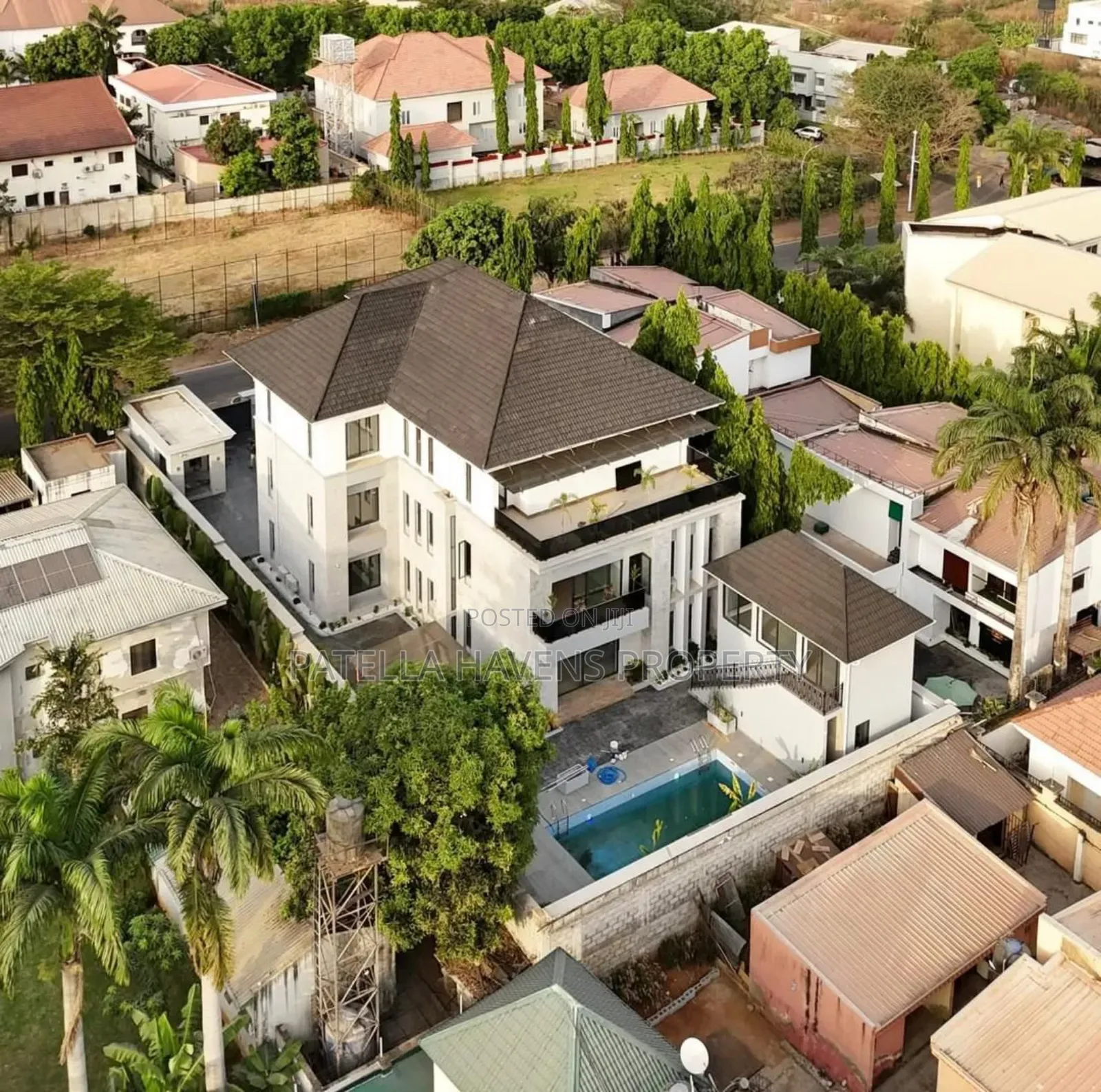 7bdrm Duplex in Maitama for sale