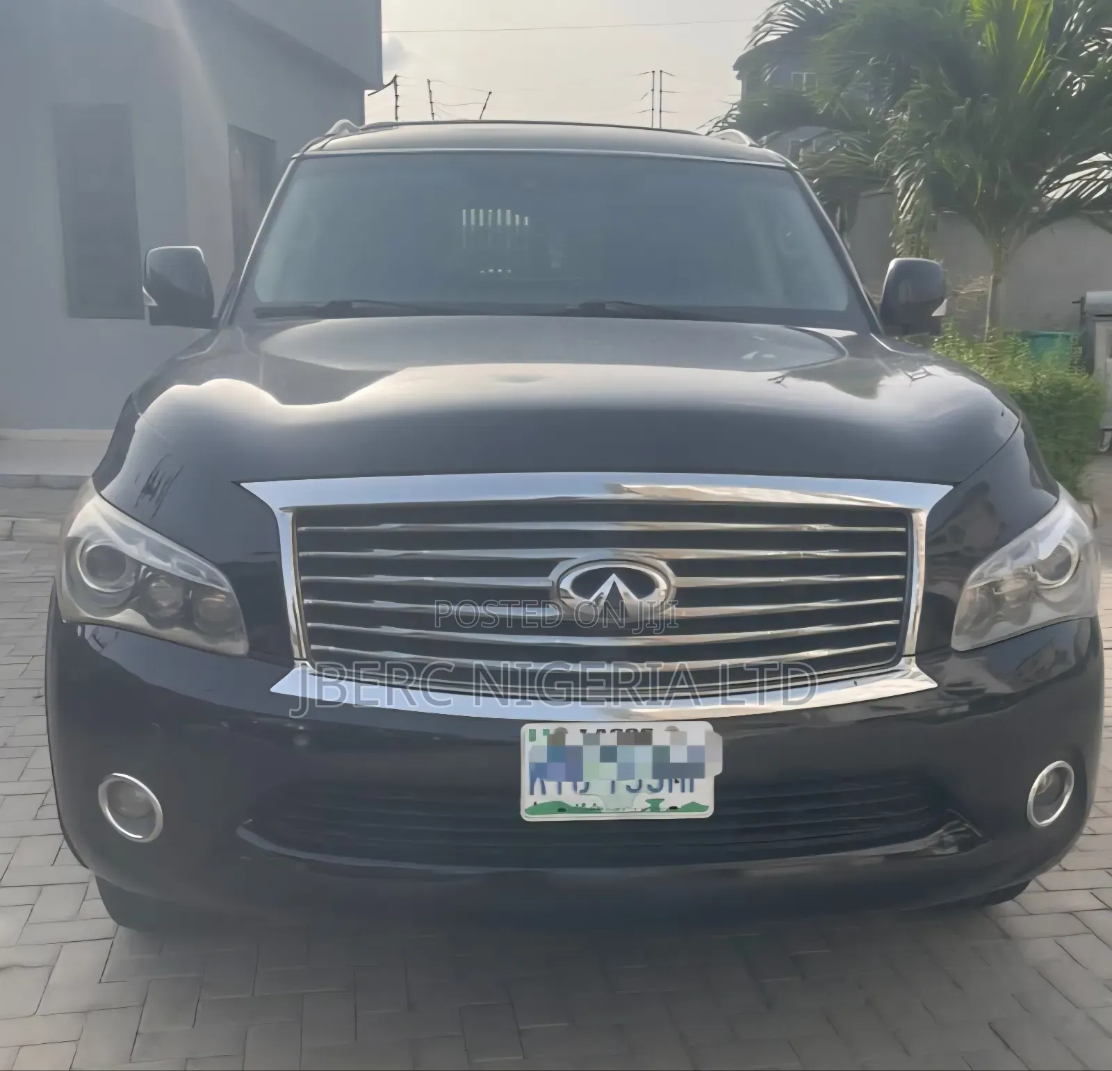 Infiniti QX56 2012 Black